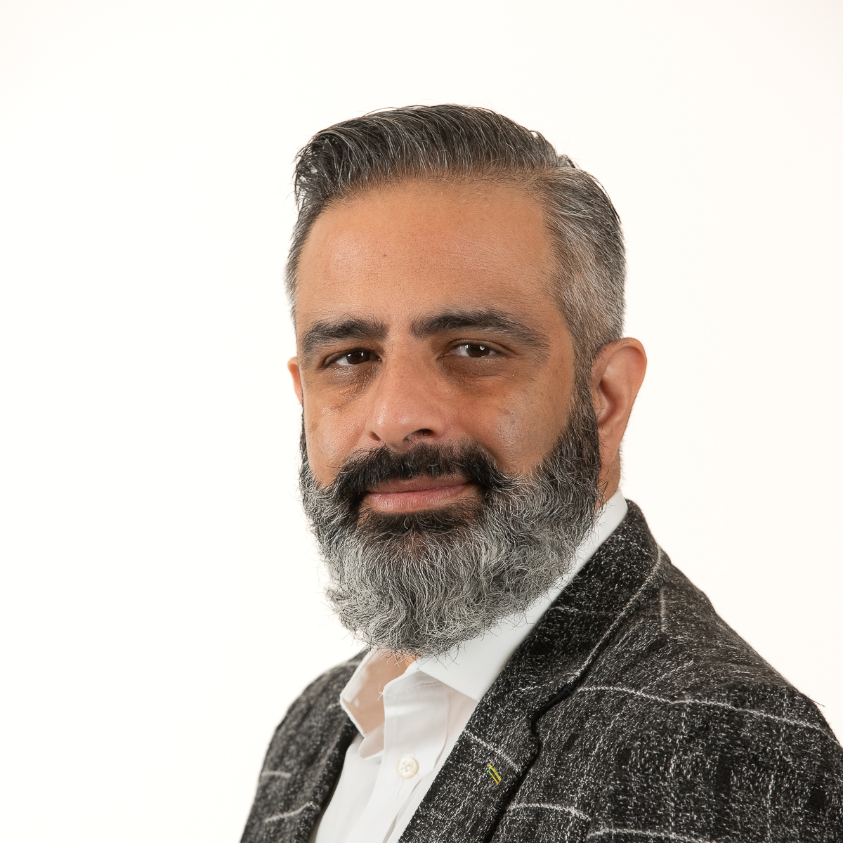 Roger Kahlon